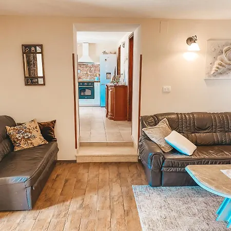 Apartment Holiday Istra Plomin