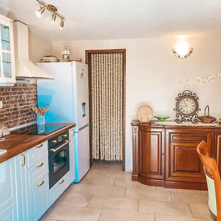 Holiday Istra Apartment Plomin