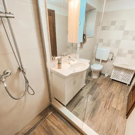 Apartment Holiday Istra Plomin
